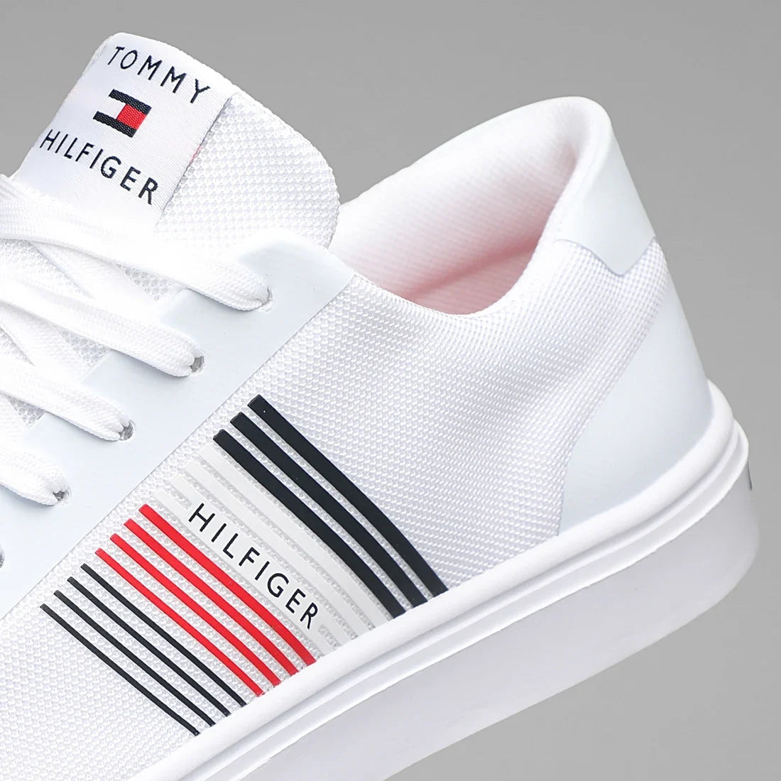 TH™ Baskets Lightweight Stripes Knit 2836 Blanc