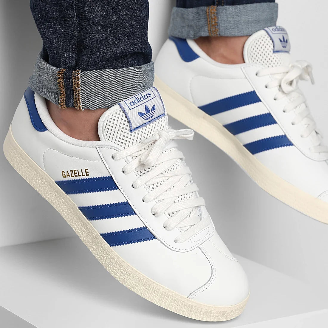 AD™ Gazelle — Blanc / Bleu royal / Blanc crème