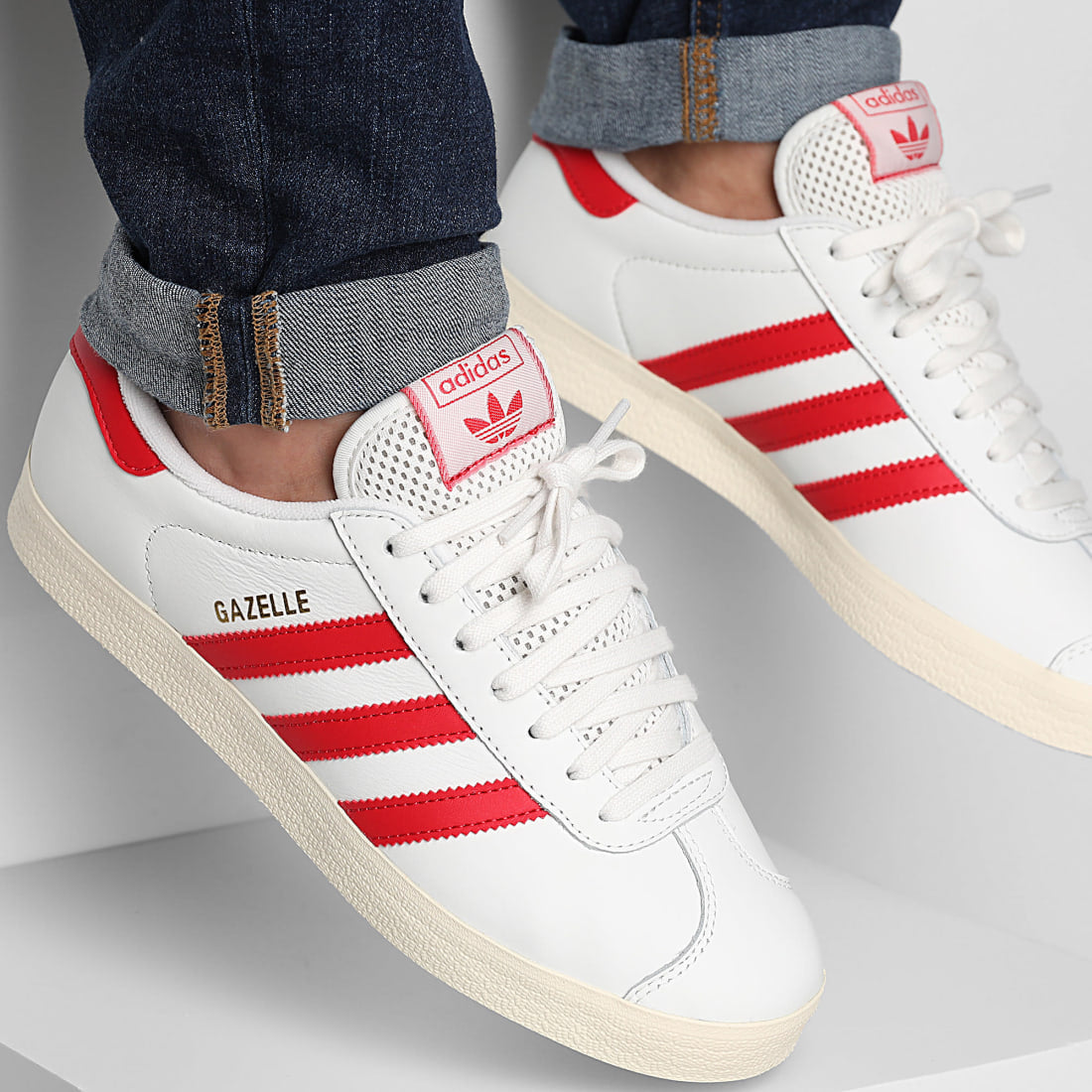 AD™ Gazelle — Blanc / Rouge écarlate / Blanc cassé