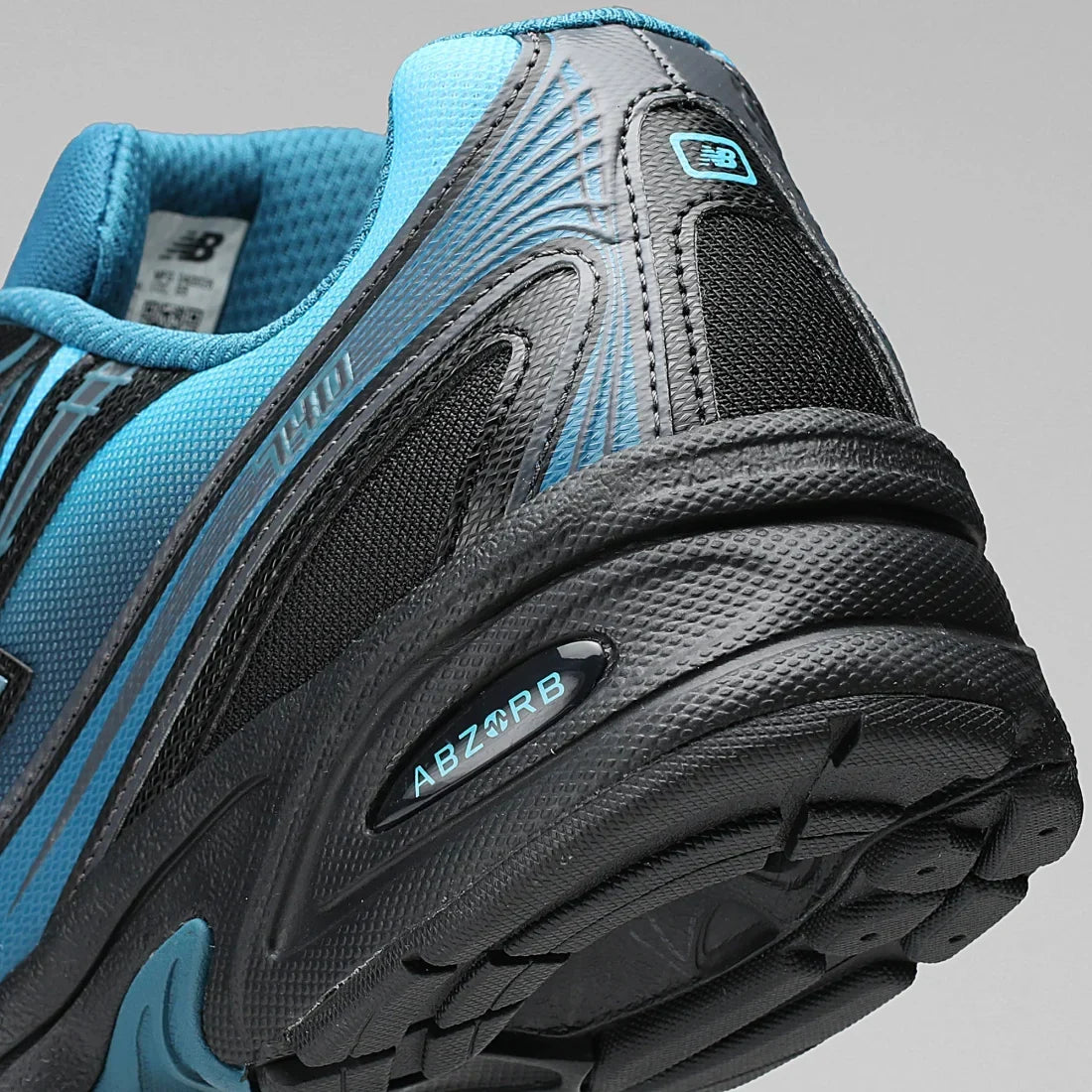 NEW BALANCE 2002R – STYLE, CONFORT ET PERFORMANCE